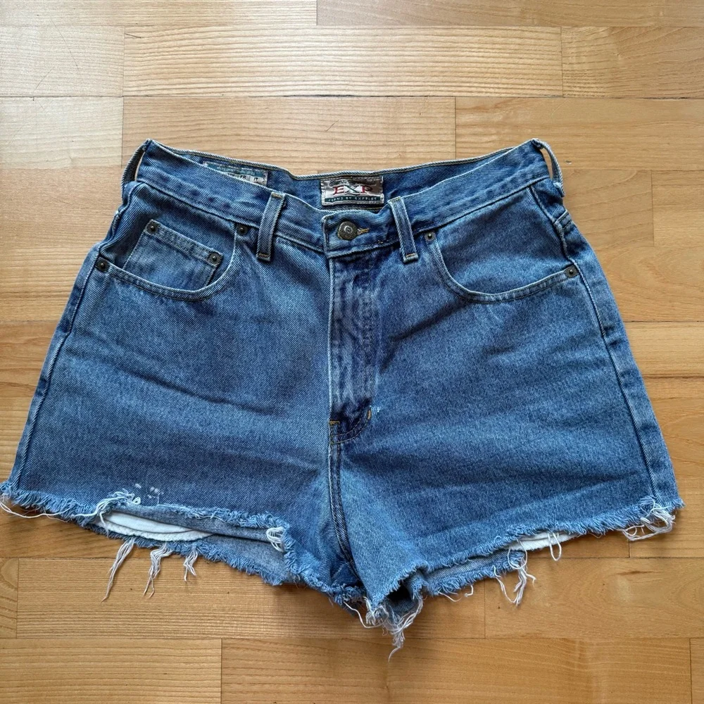 Vintage express jean shorts